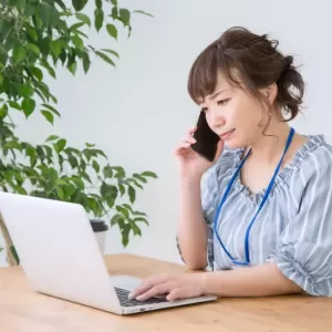 意外とやってるかも…姿勢が悪くなる原因は日常の“あの動作”だった｜新百合ヶ丘 メディカルコンディショニングサロン匠のサムネイル